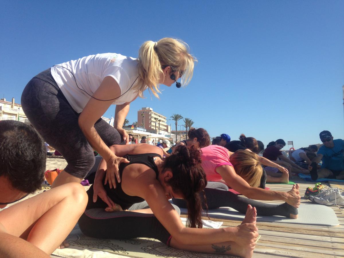 ashtanga yoga hibernis mare mil palmeras pilar de la horadada