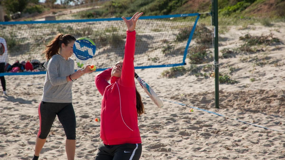 hibernis mare playa invierno pilar de la horadada mil palmeras tenis playa