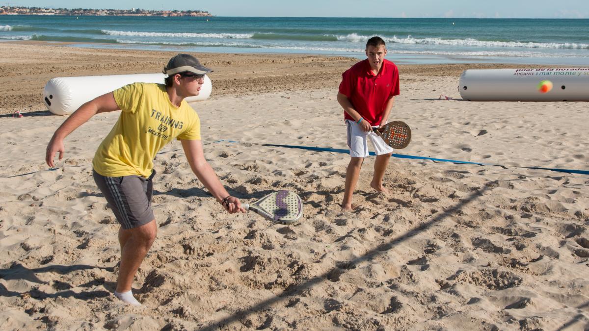 hibernis mare playa invierno pilar de la horadada mil palmeras tenis playa