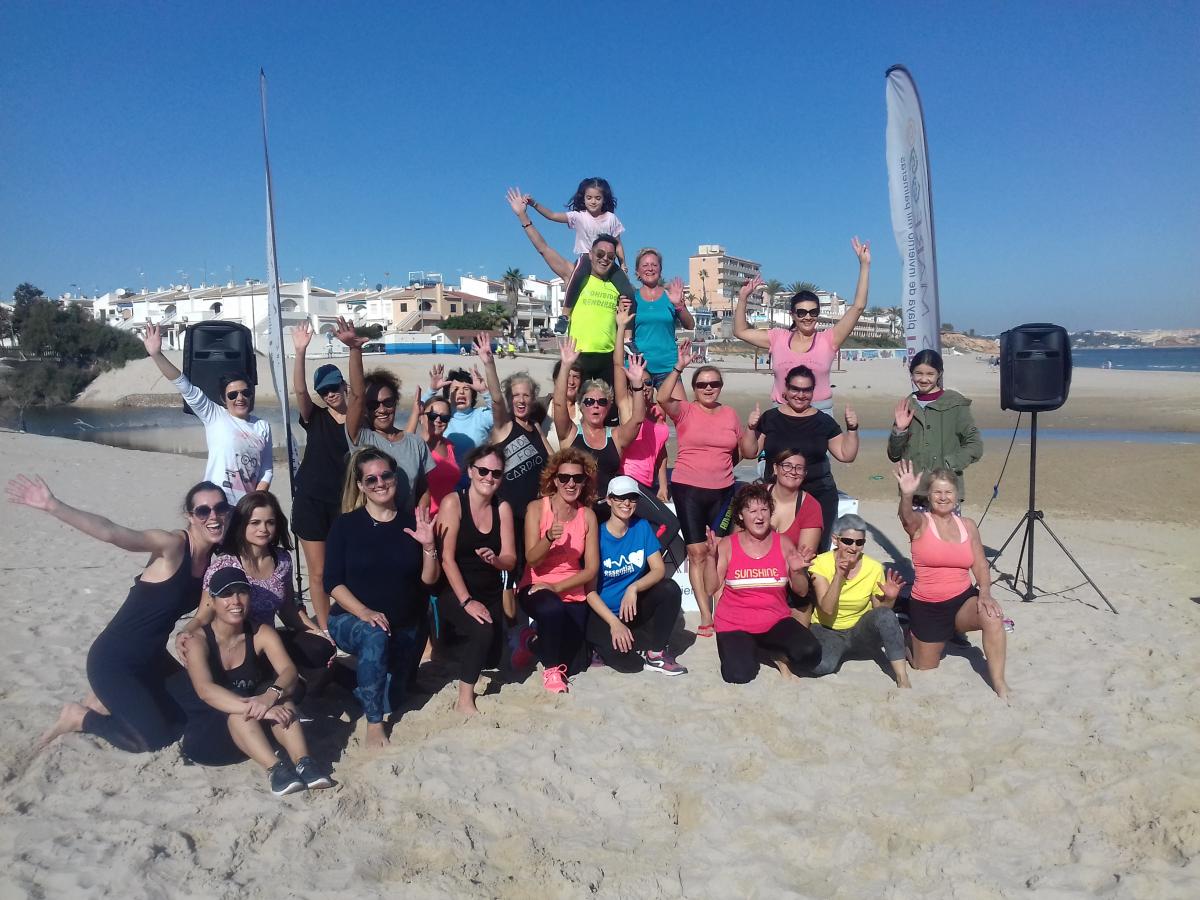 danza fit hibernis mare mil palmeras pilar de la horadada playa de invierno