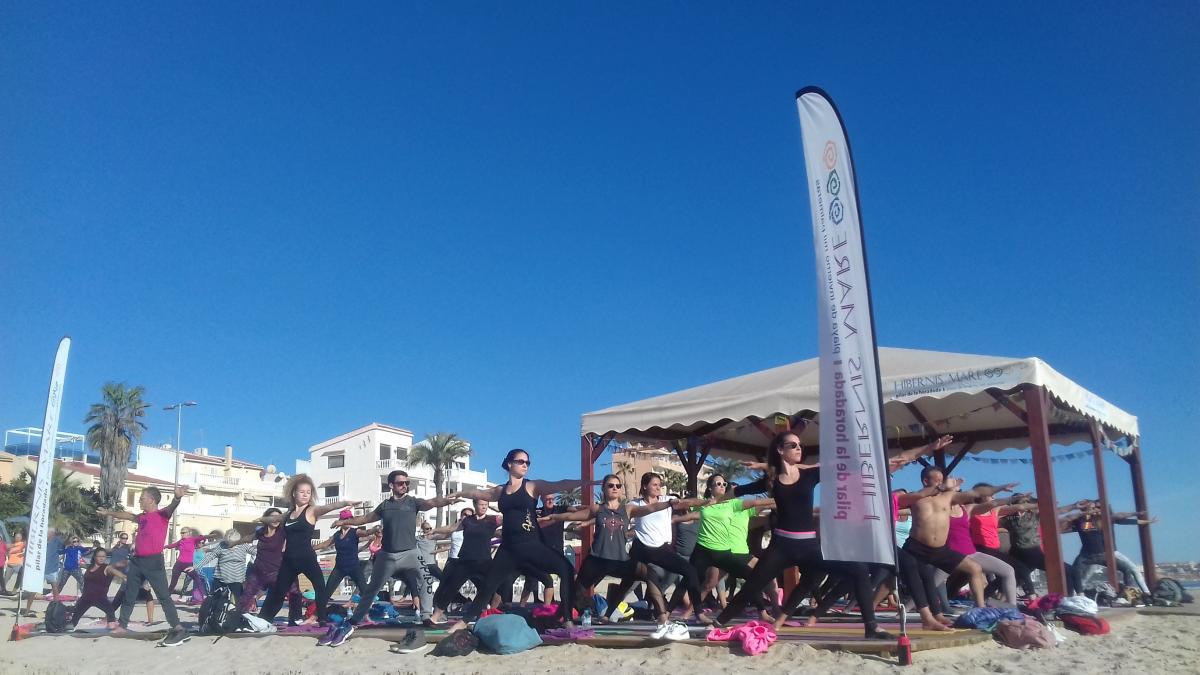 hatha yoga hibernis mare mil palmeras pilar de la horadada