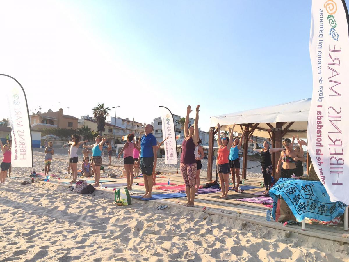 108 saludos al sol hibernis mare mil palmeras pilar de la horadada