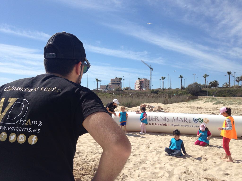 hibernis mare playa invierno pilar de la horadada mil palmeras ludoteca
