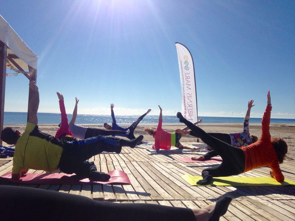 hibernis mare playa invierno pilar de la horadada mil palmeras hatha yoga