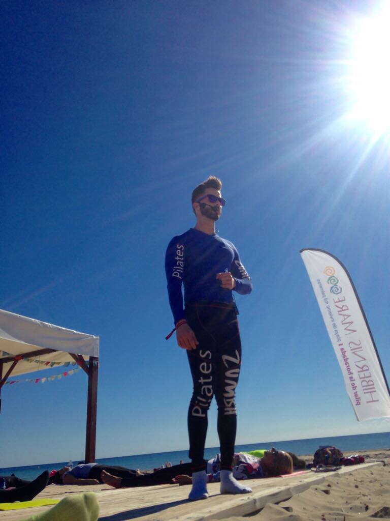 hibernis mare playa invierno pilar de la horadada mil palmeras hatha yoga