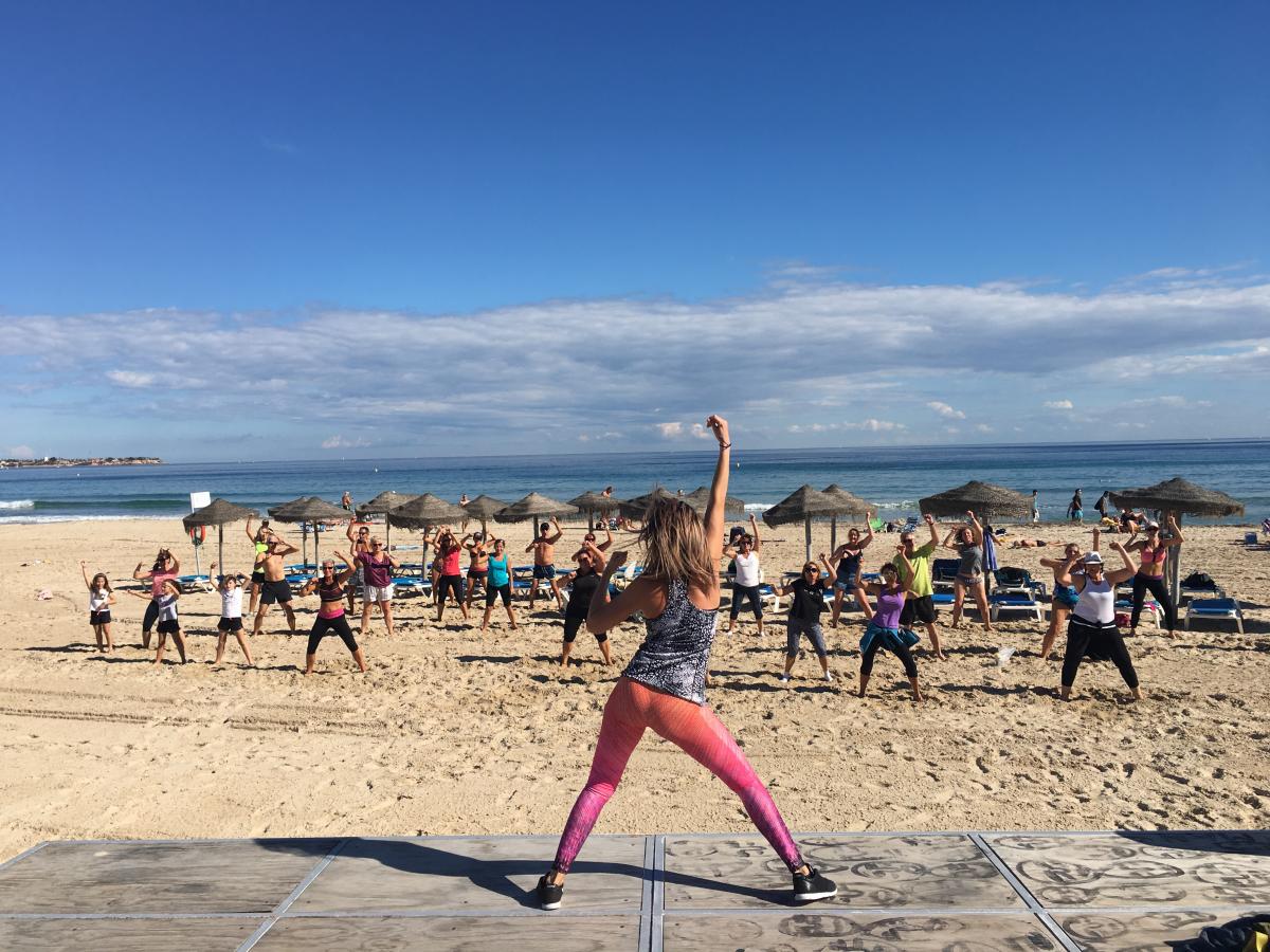 strong hibernis mare pilar de la horadada alicante mil palmeras