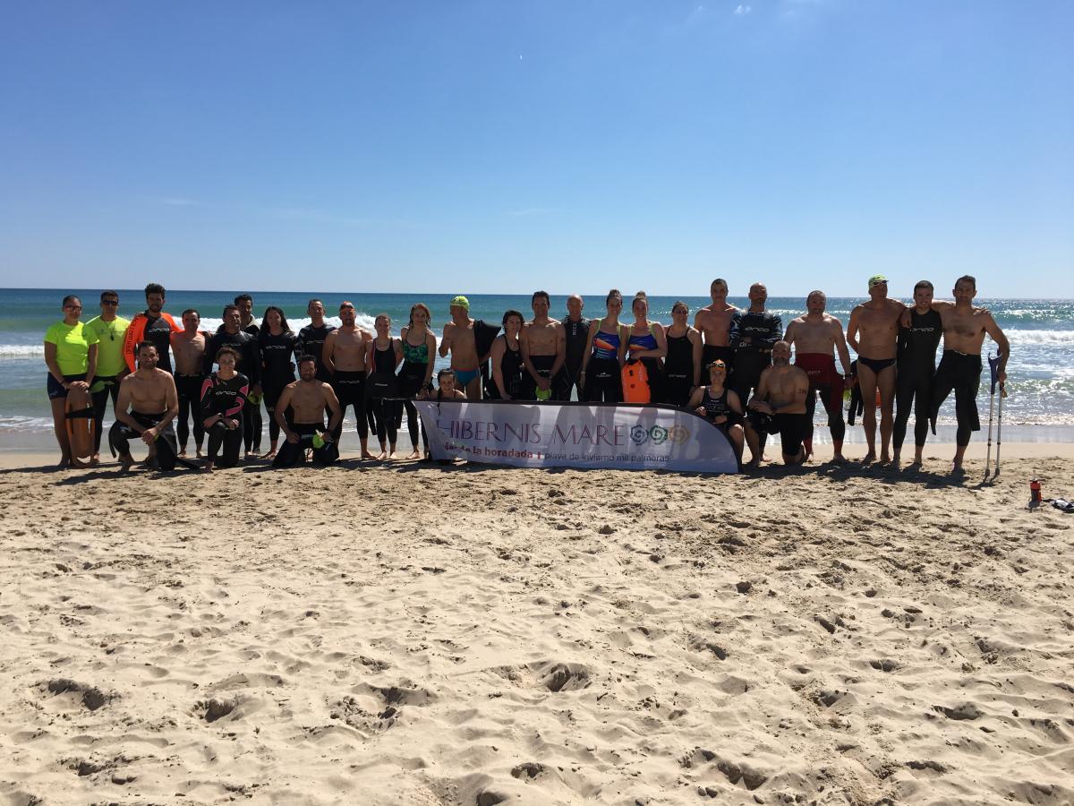 swimmers meeting point hibernis mare mil palmeras pilar de la horadad