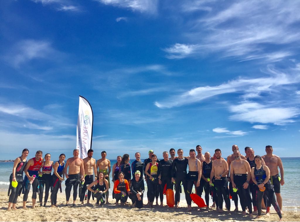 swimmers meeting point hibernis mare mil palmeras pilar de la horadad
