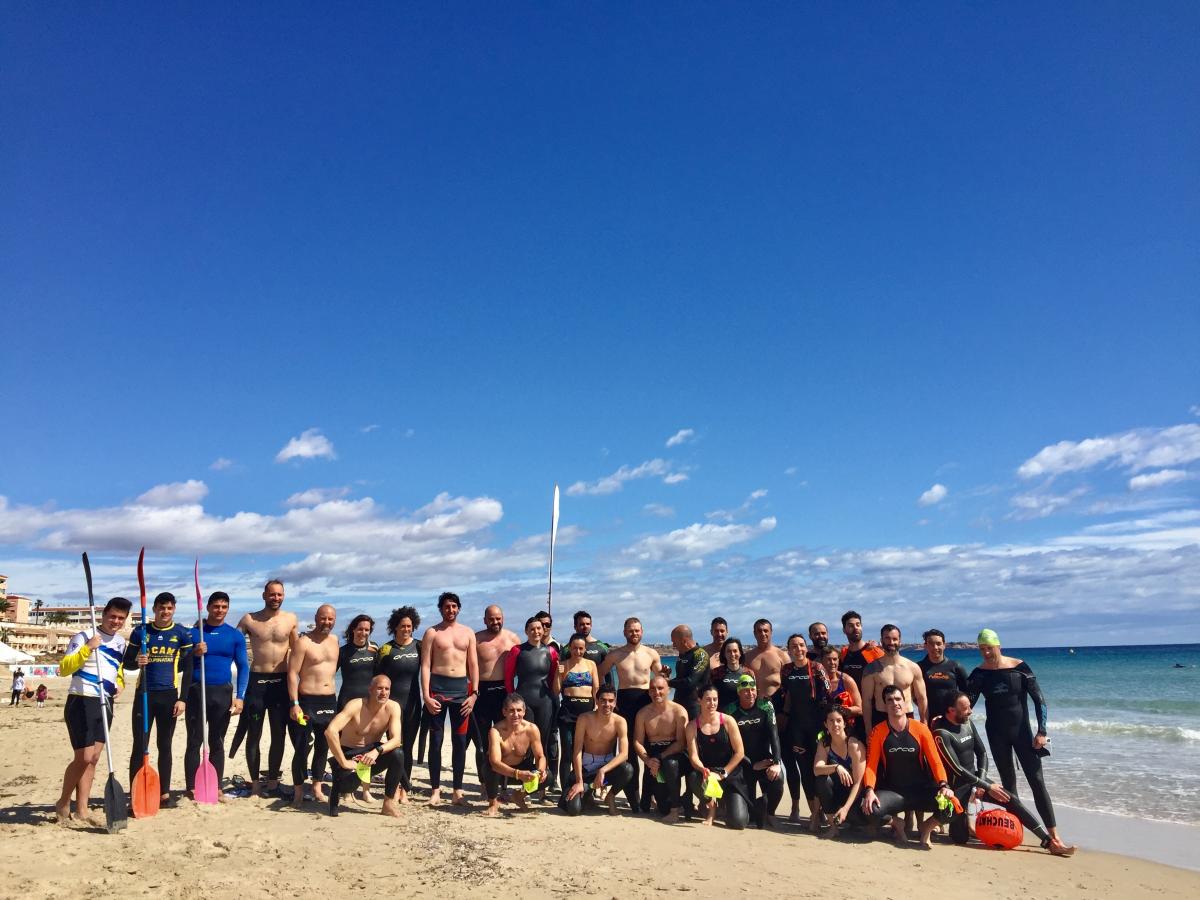 swimmers meeting point hibernis mare mil palmeras pilar de la horadad