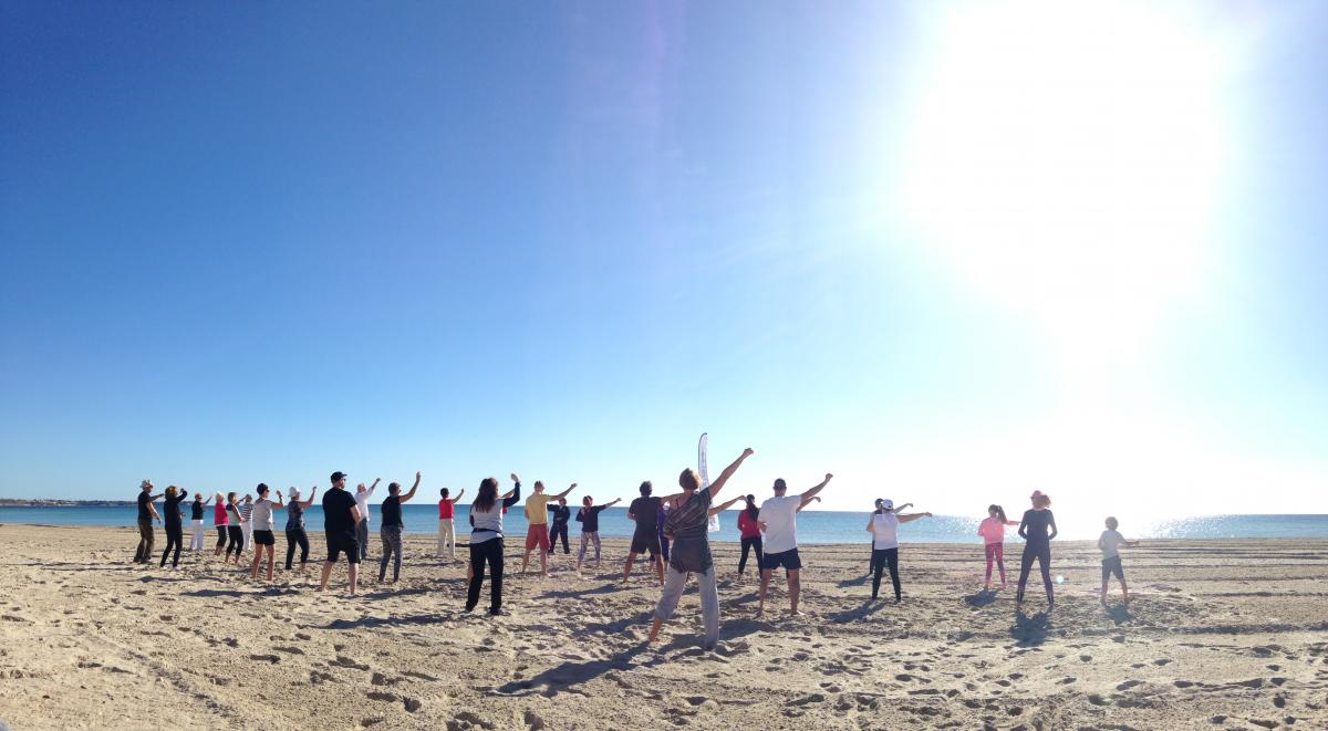 hibernis mare playa invierno pilar de la horadada mil palmeras tai chi kung