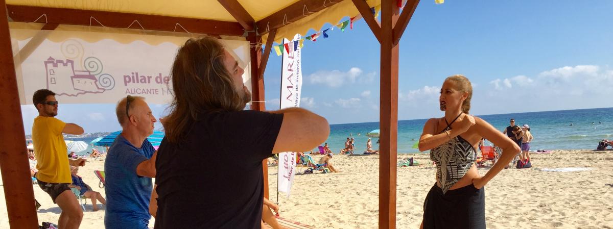 Haka maorí hibernis mare mil palmeras pilar de la horadada playa de invierno