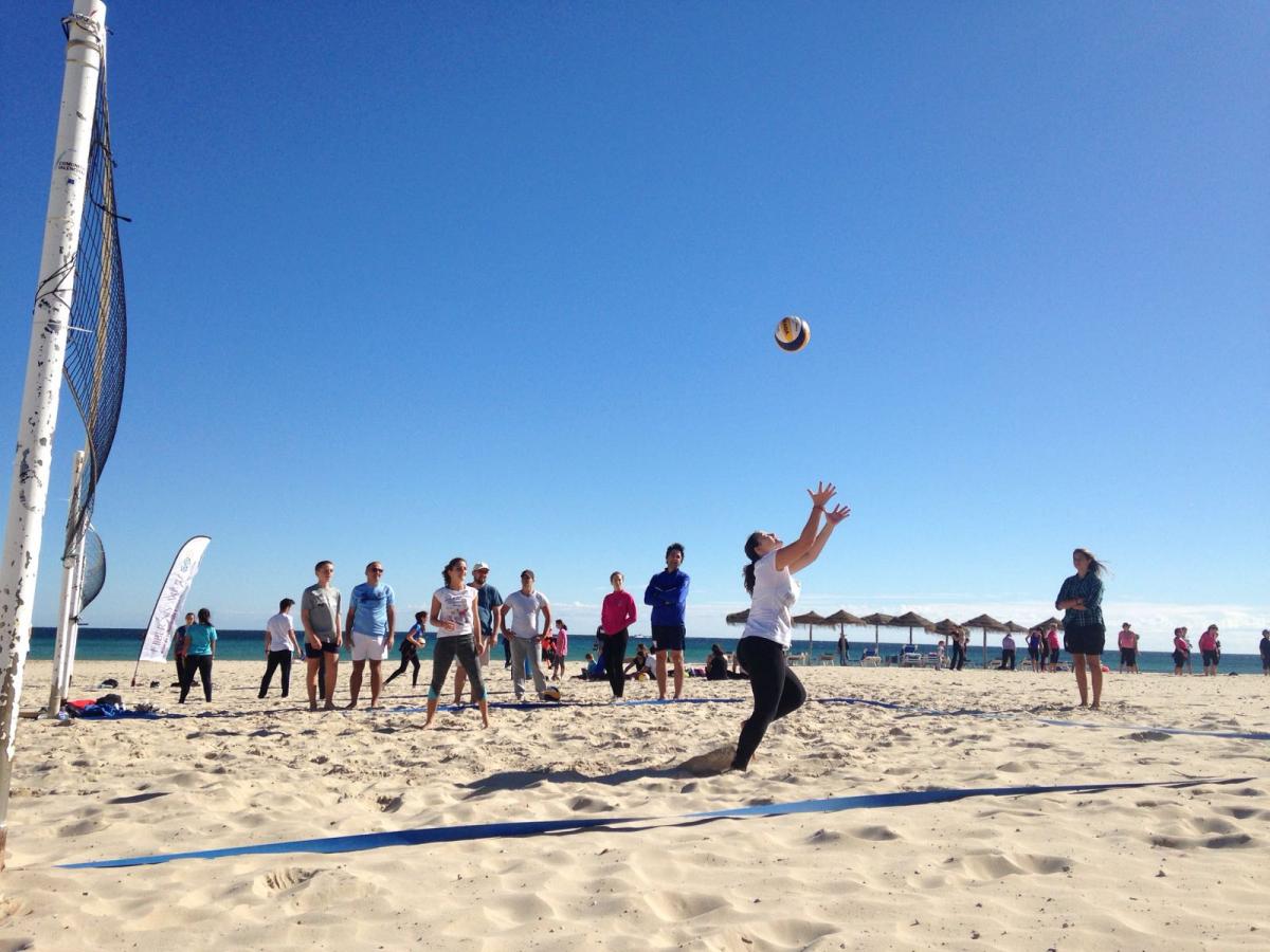 hibernis mare playa invierno pilar de la horadada mil palmeras voley