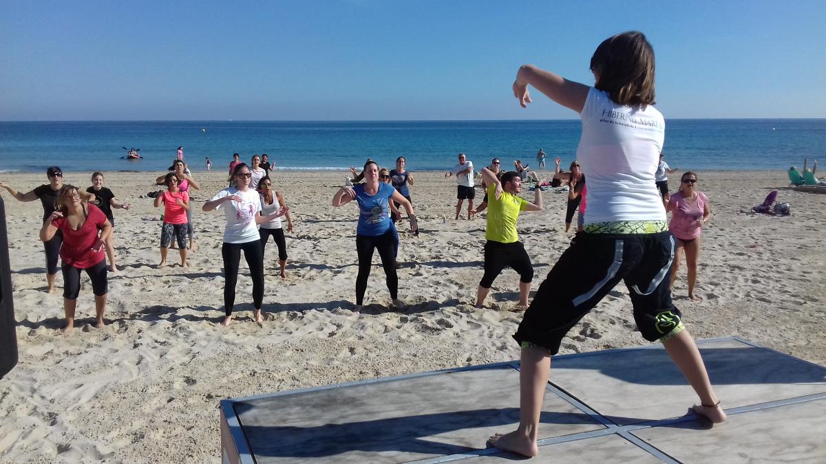 zumba hibernis mare pilar de la horadada alicante mil palmeras