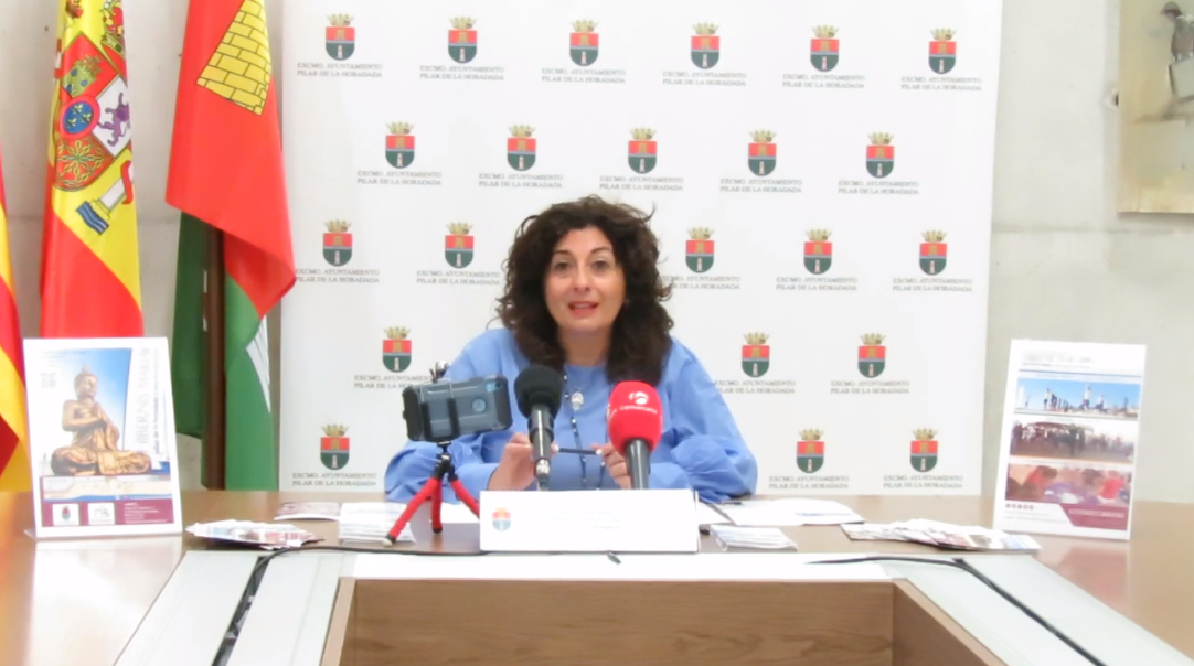 rueda de prensa Hibernis Mare playa invierno Mil Palmeras Pilar de la Horadada